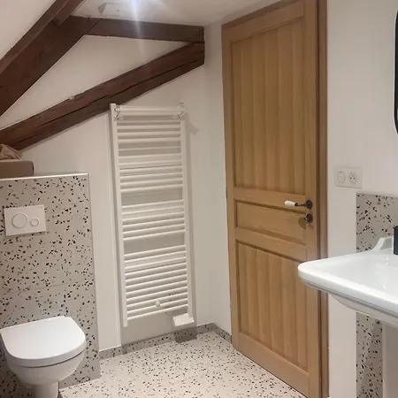 Le Prieure Apartment *